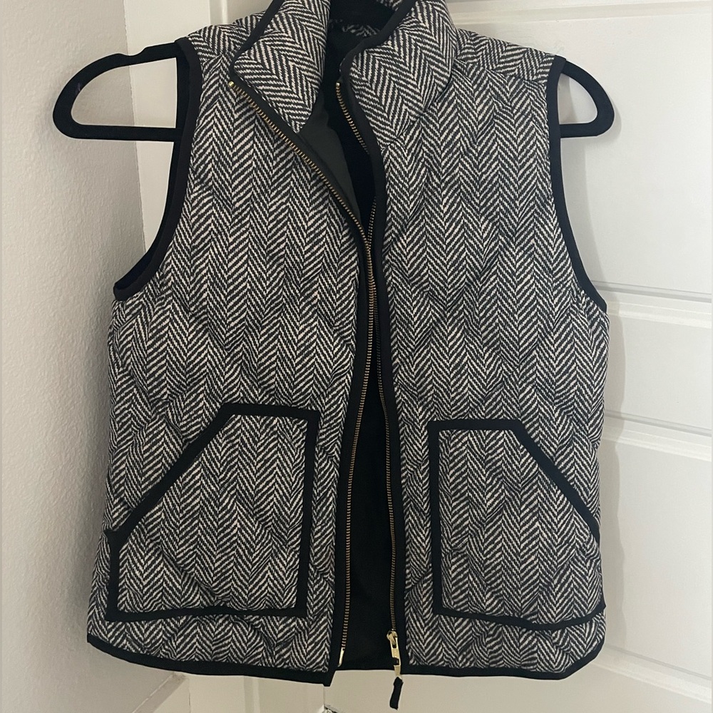 Jcrew chevron style classic vest size xs (extra small)